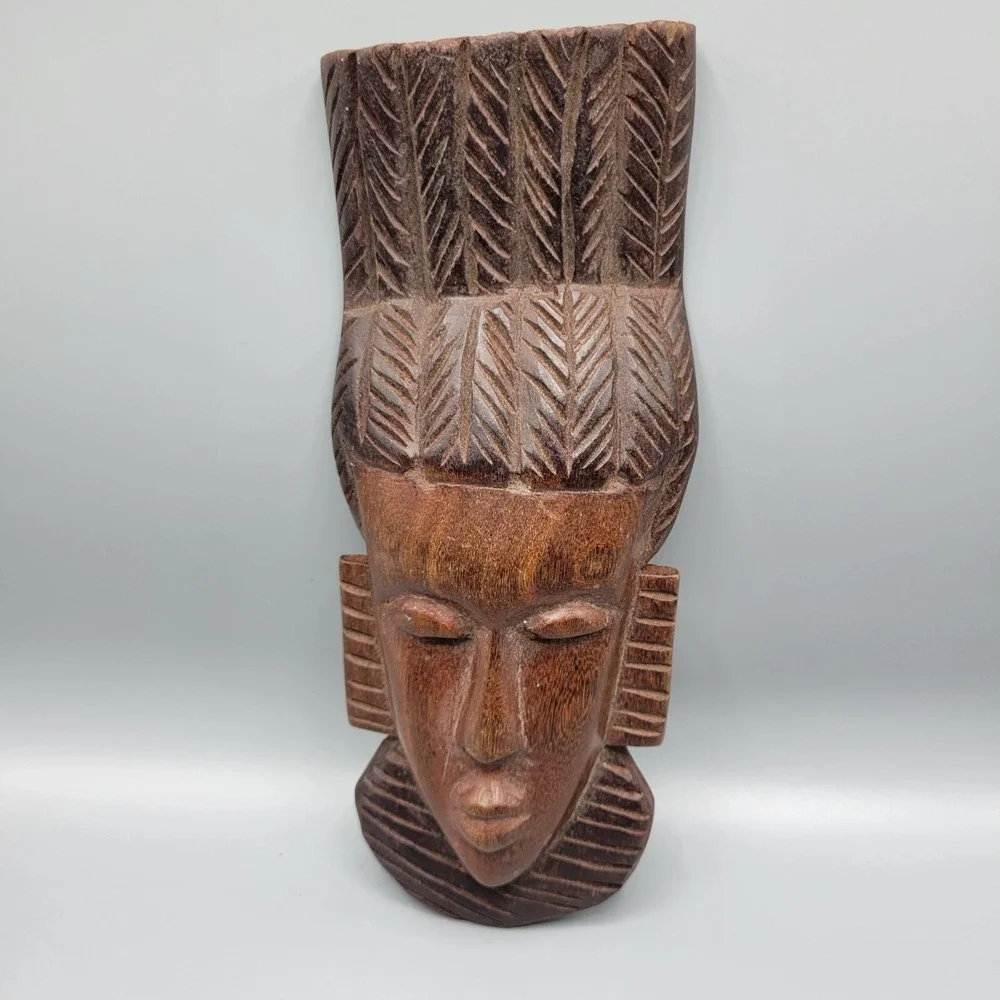 Vintage African Mask Hand Carving Wood Tribal Wall Hanging Home Decor 10.5